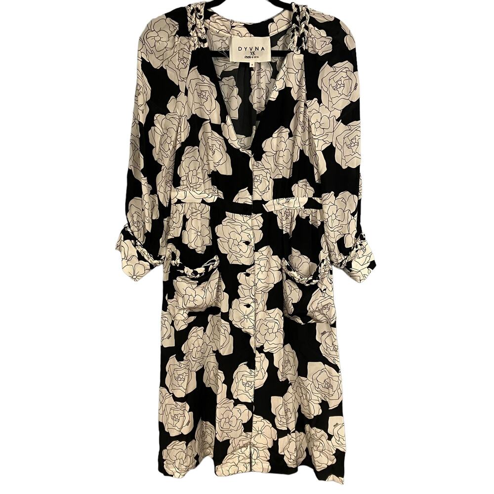 DYVNA Womens White and Black Floral Silk V Neck Button Front A Line Dress Size 4